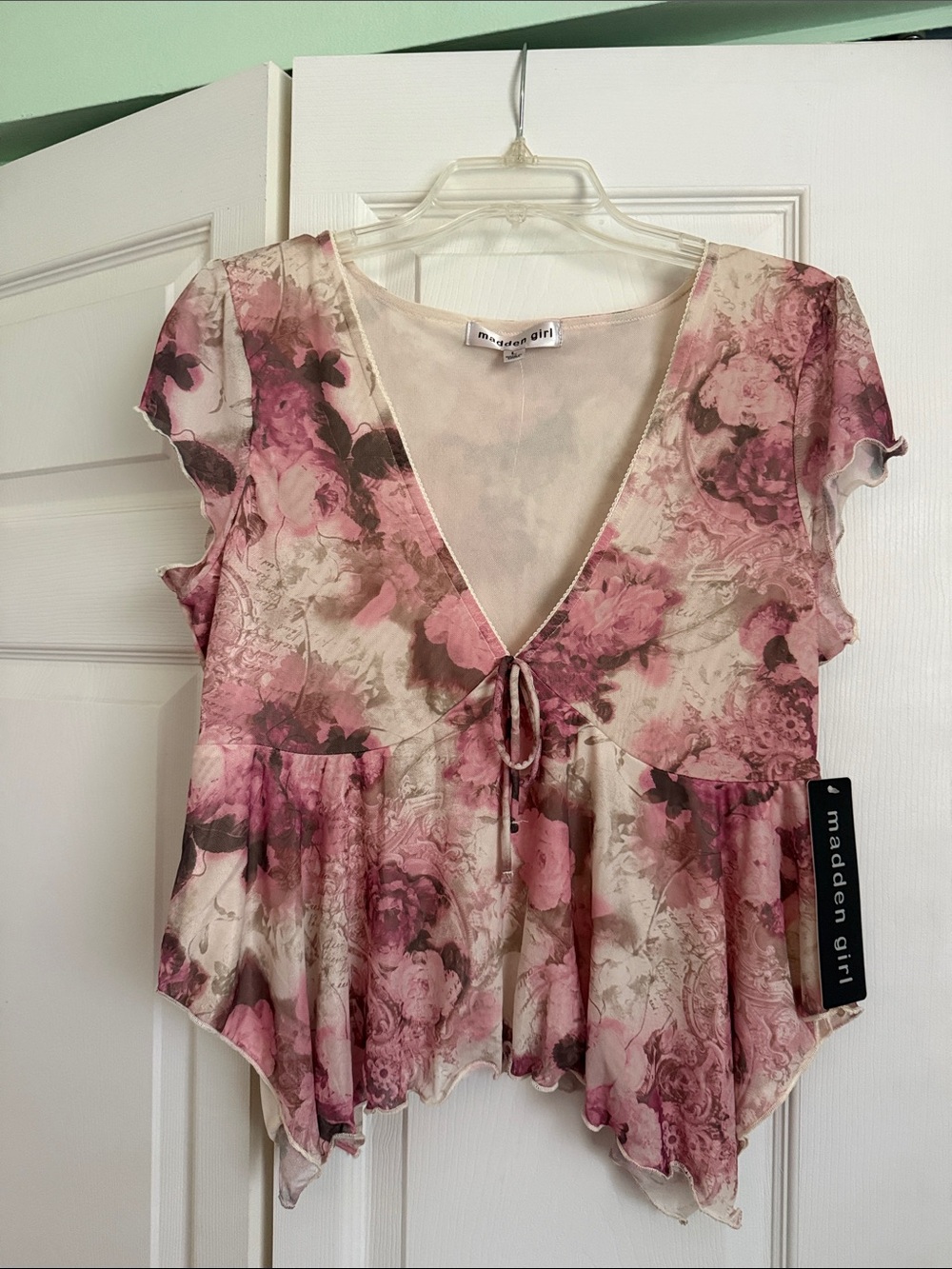 Madden Girl Pink Floral Tie-Front Peplum Top